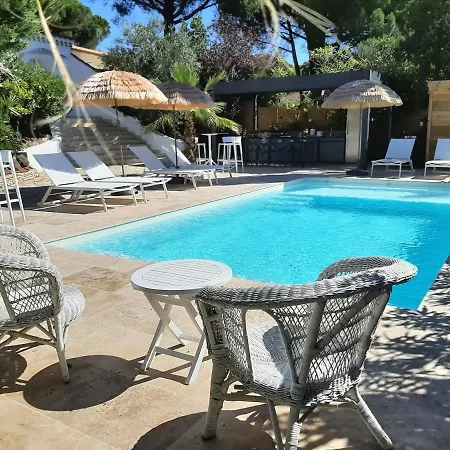 Rasoa Nosy Be Bed & Breakfast Agde